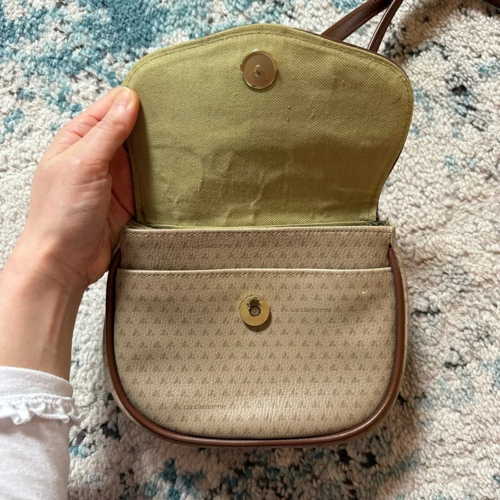 Vintage Liz Claiborne Crossbody - Picture 10 of 13